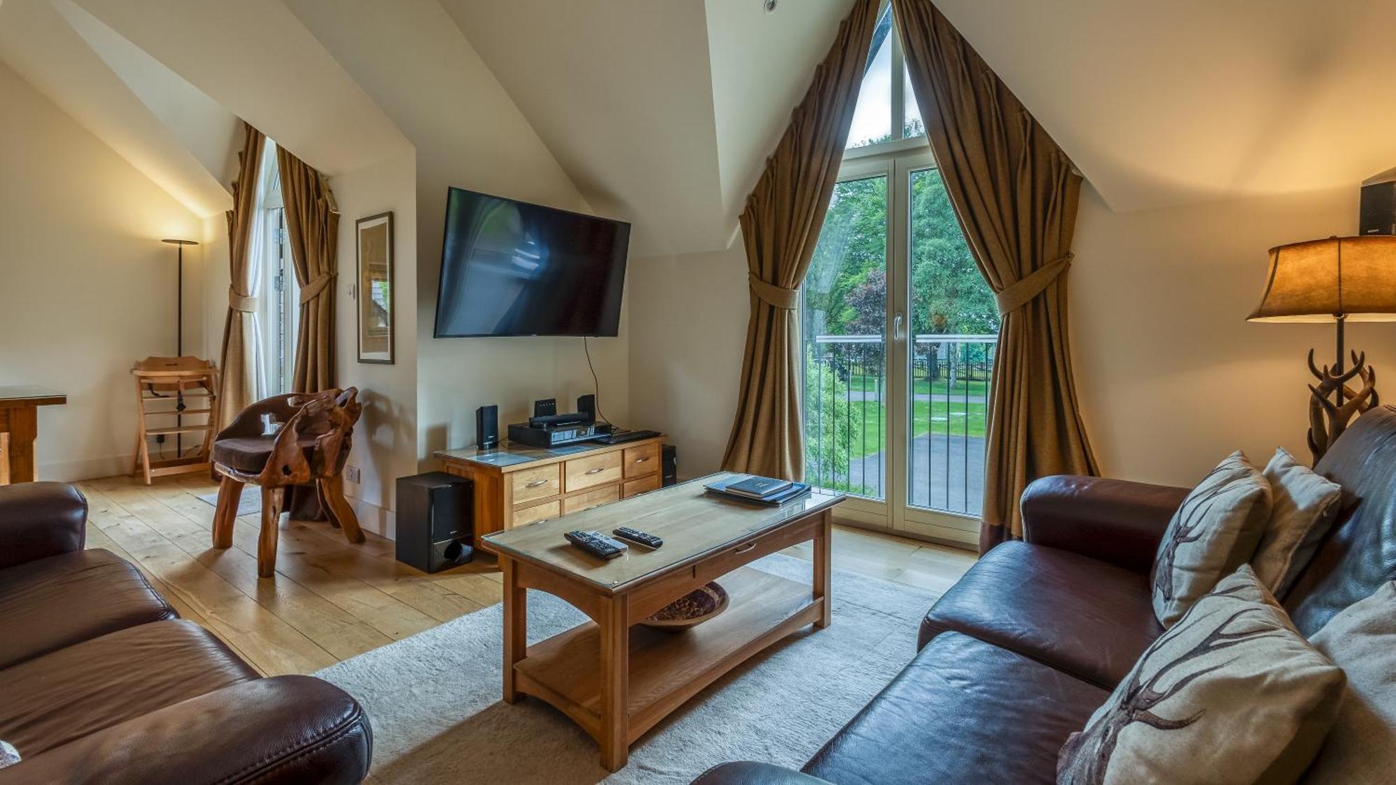 Mains Of Taymouth Country Estate 5* Houses 肯莫尔 外观 照片